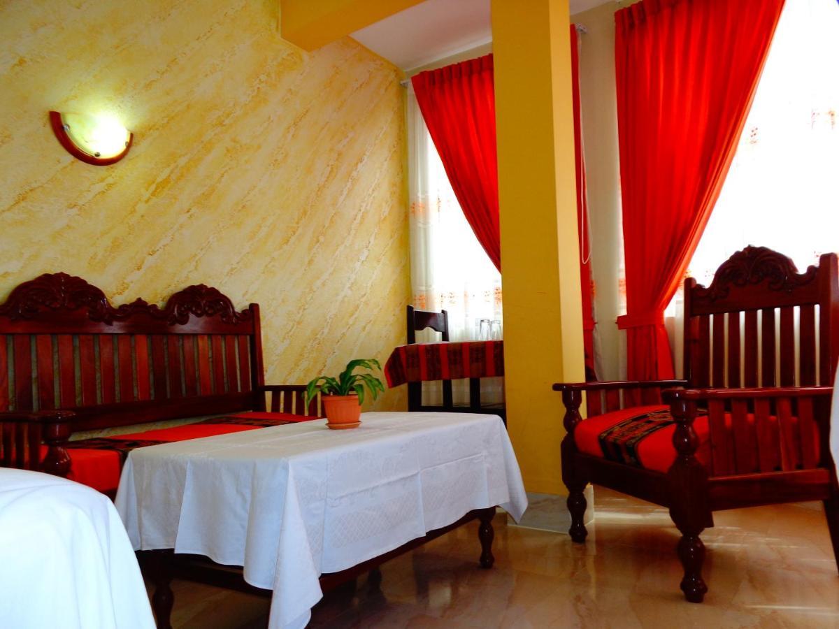 Hotel Pampa & Selva รัวเรนาบาเก ภายนอก รูปภาพ
