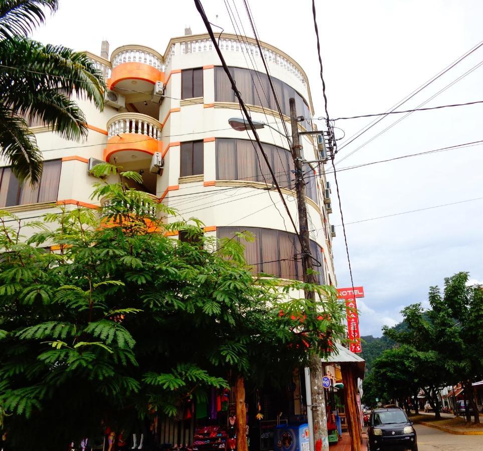Hotel Pampa & Selva รัวเรนาบาเก ภายนอก รูปภาพ