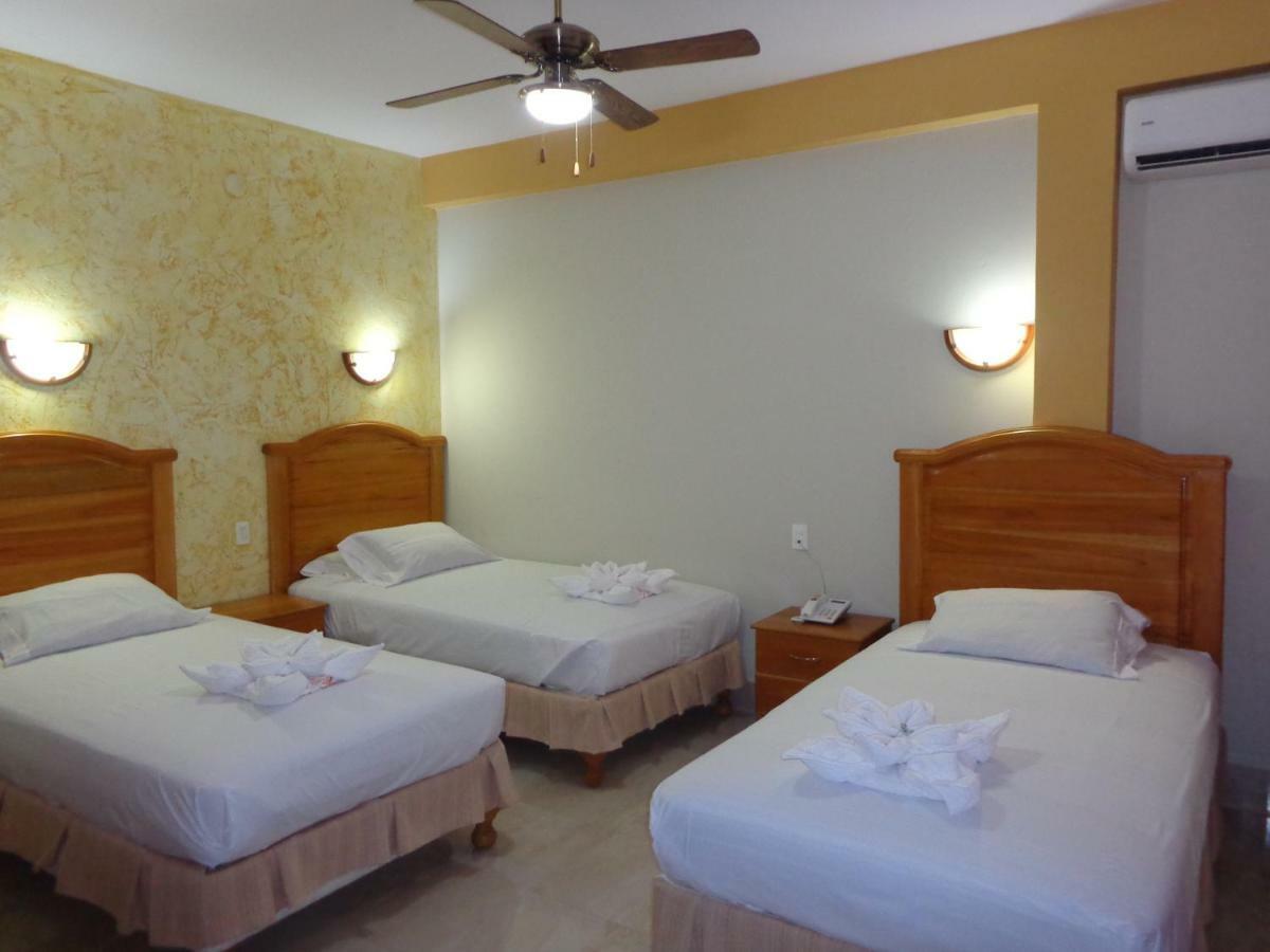 Hotel Pampa & Selva รัวเรนาบาเก ภายนอก รูปภาพ